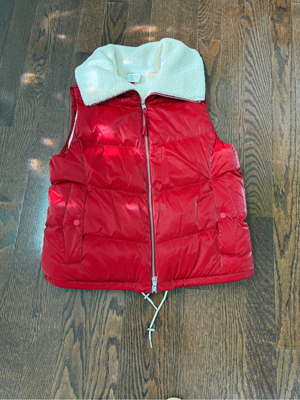Varley puffer vest size Large
